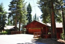 RedAwning Eastern Slope Lake View Home